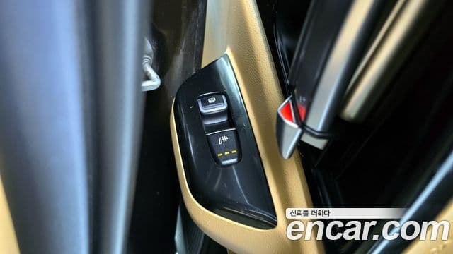 Kia Carnival 2020 — фото 18 из 20