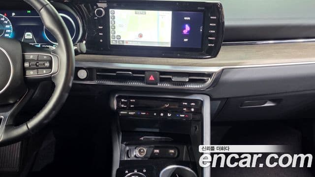 Kia K5 2023 — фото 14 из 20