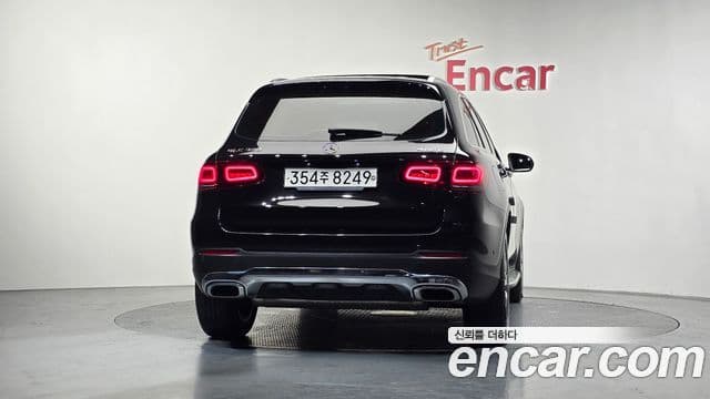 Mercedes-Benz GLC-Class 2021 — ფოტო 4/20