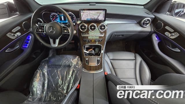 Mercedes-Benz GLC-Class 2021 — ფოტო 7/20