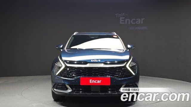 Kia Sportage 2022 — ფოტო 3/20