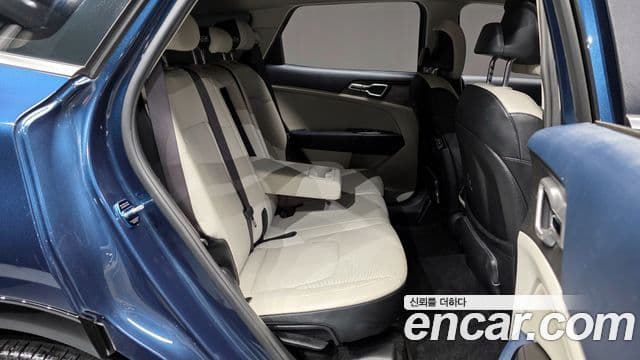 Kia Sportage 2022 — ფოტო 12/20