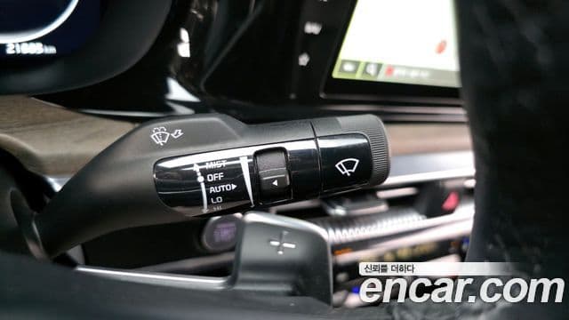 Kia K5 2022 — Şəkil 15/20