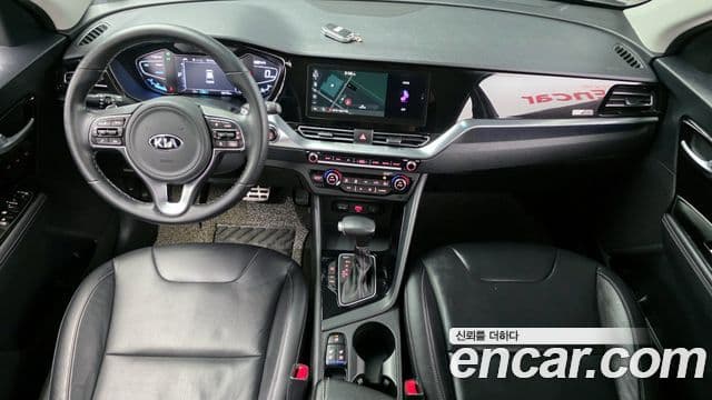 Kia Niro 2019 — Şəkil 7/20