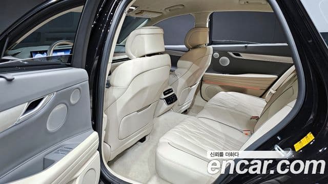 Genesis Electrified G80 2024 — Şəkil 12/20
