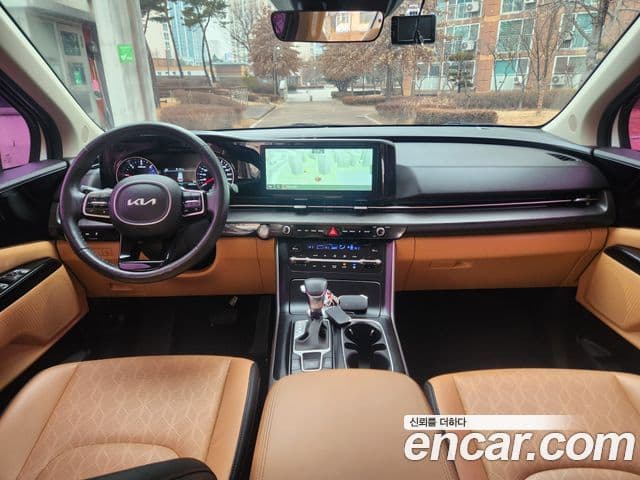 Kia Carnival 2021 — Şəkil 15/18