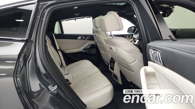 BMW X6 2022 — ფოტო 12/20