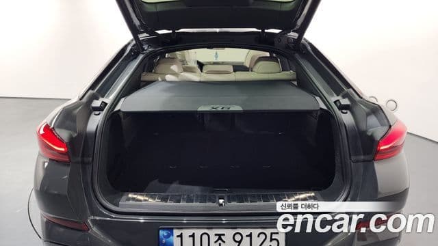 BMW X6 2022 — Photo 2/20