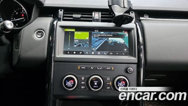Land Rover Discovery 5 2019 — фото 16 из 20
