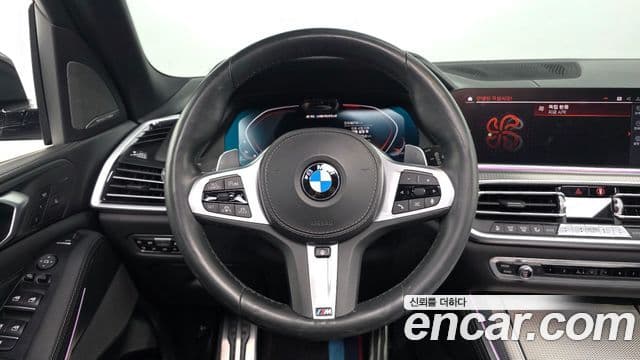 BMW X5 2019 — ფოტო 13/20