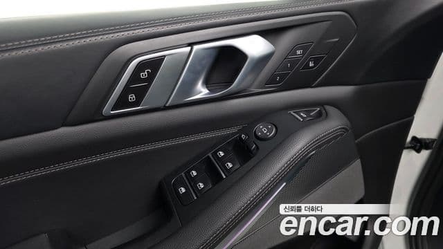 BMW X5 2019 — ფოტო 19/20