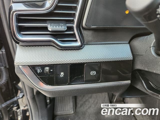Kia Sportage 2022 — ფოტო 8/15