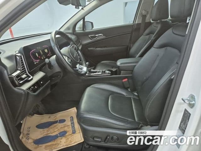Kia Sportage 2022 — фото 10 из 18