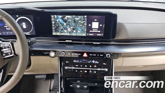 Kia Carnival 2023 — фото 14 из 20