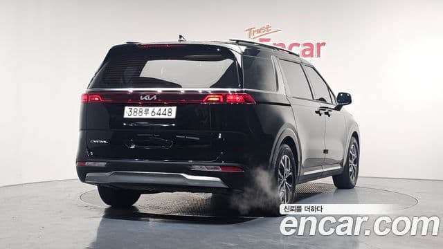 Kia Carnival 2022 — Фото 2/20