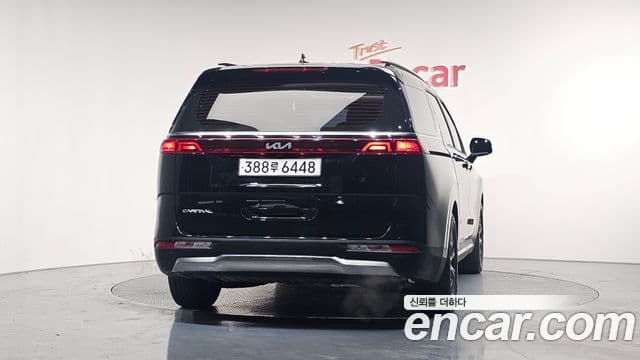 Kia Carnival 2022 — Фото 4/20