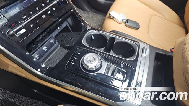 Kia Carnival 2022 — Фото 9/20