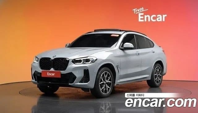 BMW X4 2022 — фото 10 из 20