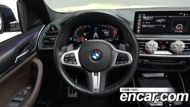 BMW X4 2022 — фото 14 из 20