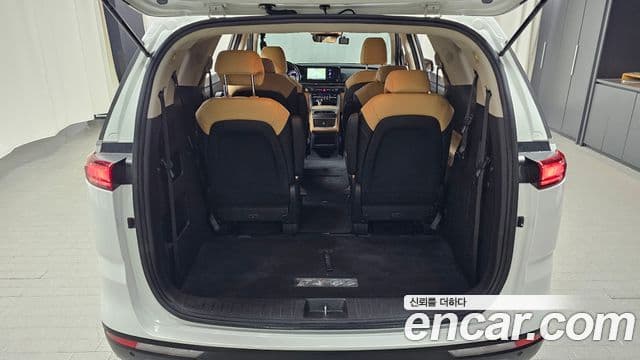 Kia Carnival 2021 — Şəkil 20/20