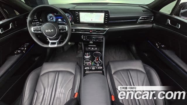 Kia K5 2022 — ფოტო 10/20