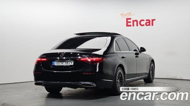 Mercedes-Benz S-Class 2022 — ფოტო 2/20