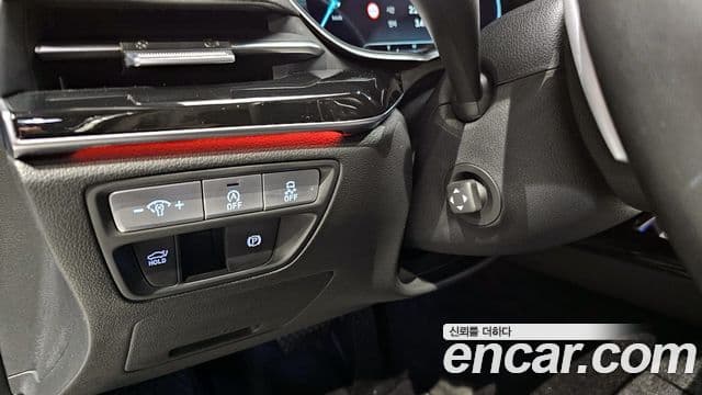 Genesis Electrified G80 2021 — ფოტო 14/20