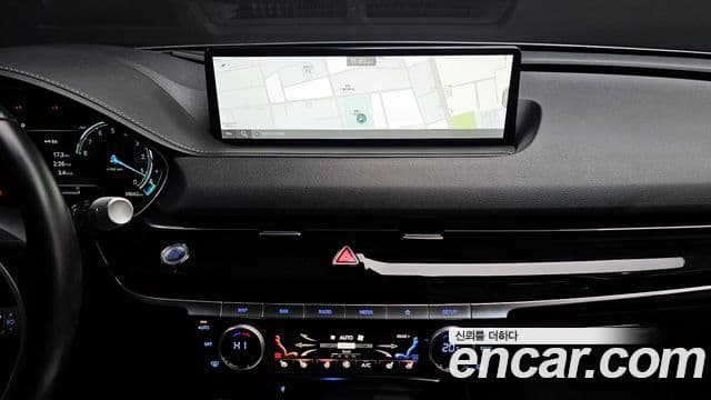 Genesis Electrified G80 2021 — ფოტო 15/20