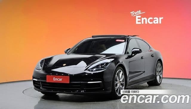 Porsche Panamera, 2018