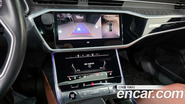 Audi A6 2022 — ფოტო 15/20