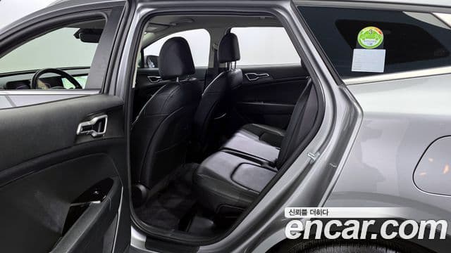 Kia Sportage 2022 — Şəkil 11/20
