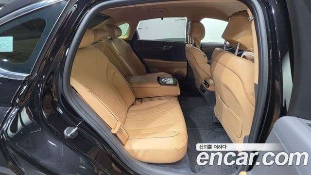 Genesis Electrified G80 2022 — ფოტო 19/20