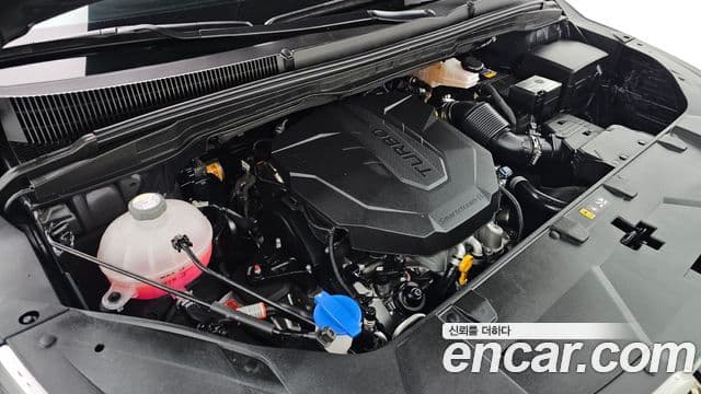 Kia Carnival 2021 — Şəkil 17/20