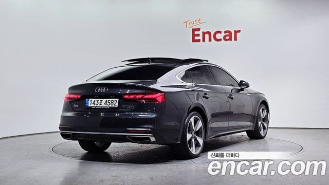 Audi A5 2021 — Photo 2/20