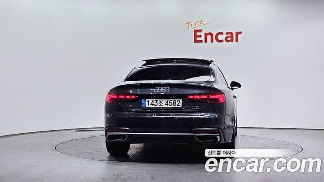 Audi A5 2021 — Photo 18/20