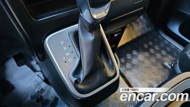 Hyundai Staria 2021 — Şəkil 12/20