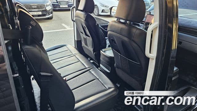 Hyundai Staria 2021 — Şəkil 15/20
