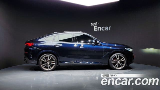 BMW X6 2023 — Photo 17/20