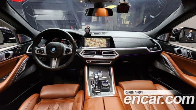 BMW X6 2023 — Photo 14/20