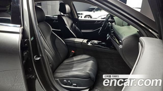 Genesis Electrified G80 2023 — ფოტო 10/20