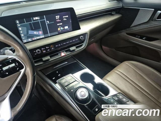 Kia K8 2022 — ფოტო 8/20