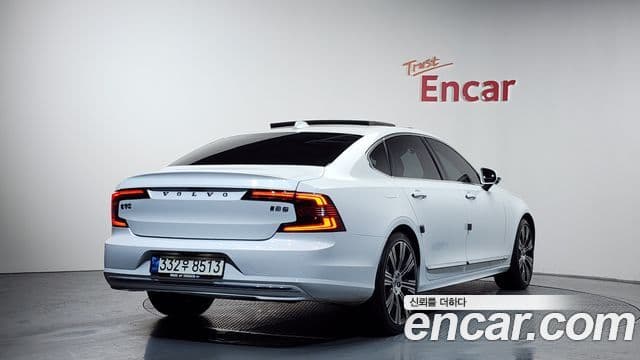 Volvo S90 2021 — Photo 6/20