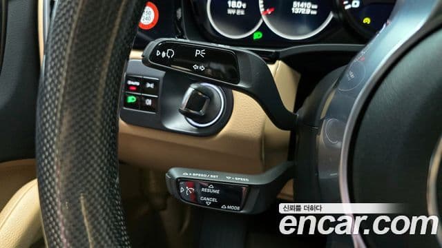 Porsche Cayenne 2020 — Photo 5/19