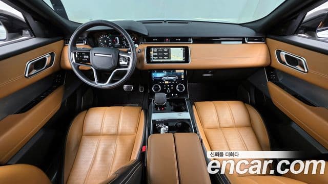 Land Rover Range Rover Velar 2021 — ფოტო 6/17