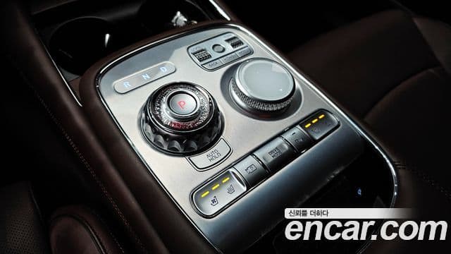 Genesis G90 2023 — ფოტო 9/20