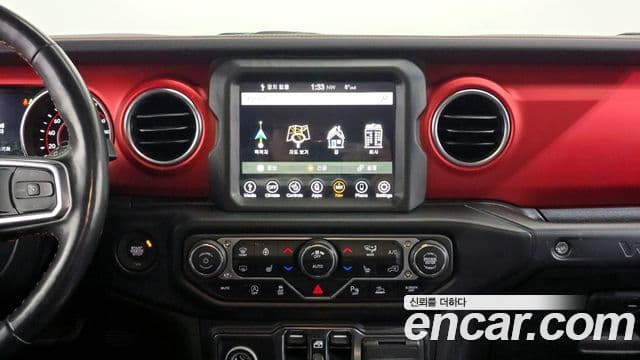 Jeep Wrangler 2022 — Photo 16/20