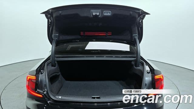 Volvo S90 2022 — Şəkil 2/20