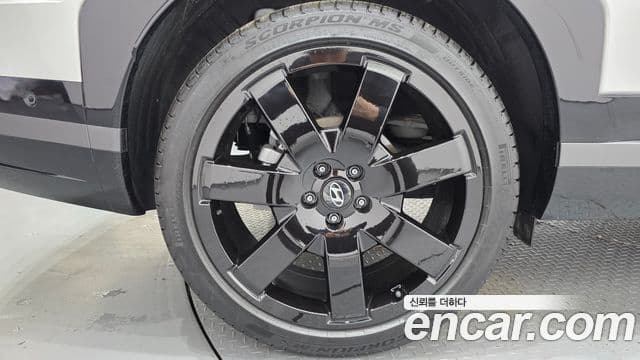 Hyundai Santa Fe 2024 — ფოტო 5/20