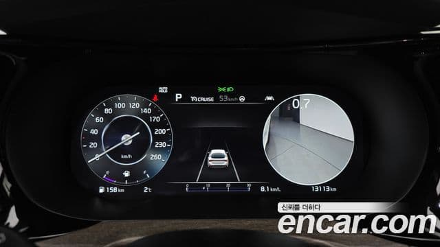 Kia K5 2023 — ფოტო 8/20