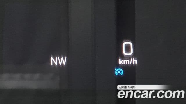 Mercedes-Benz E-Class 2019 — Şəkil 16/20